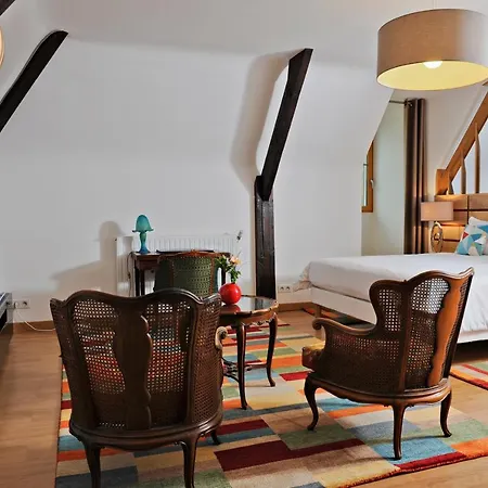 Alloggio in famiglia La Noyeraie Du Port D'enveaux