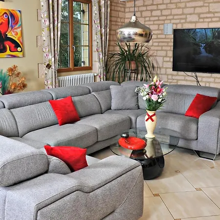 La Noyeraie Du Port D'enveaux * Saint-Vincent-de-Cosse